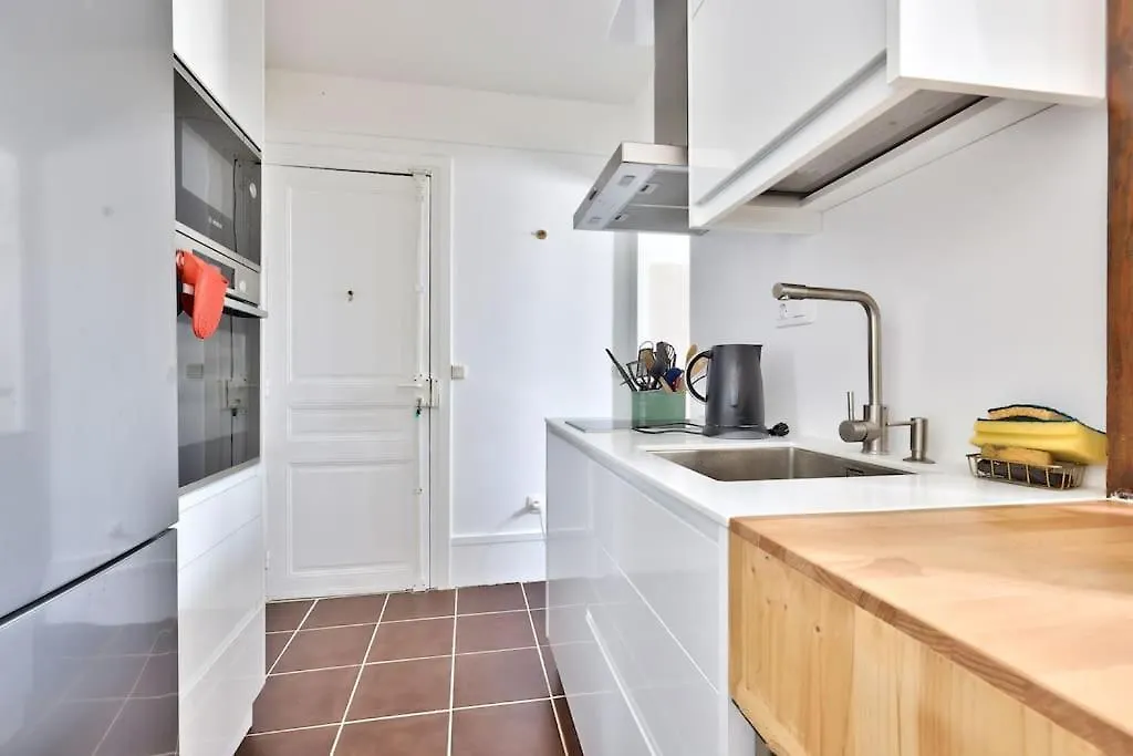 T2 Confortable Et Raffine Au Coeur De Paris Apartment 0*,