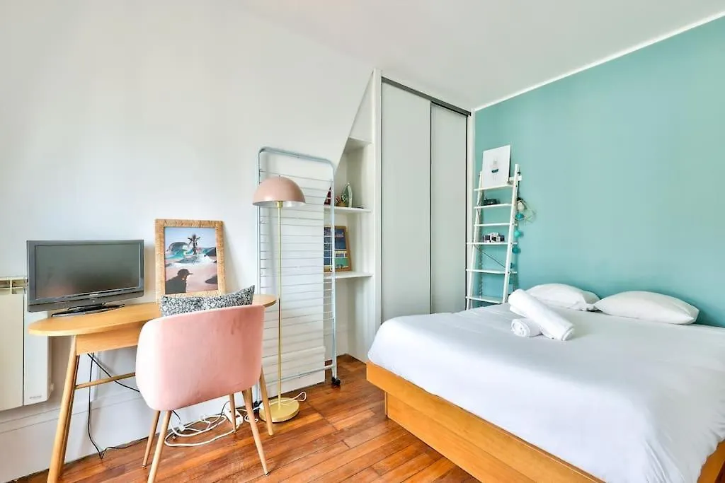 T2 Confortable Et Raffine Au Coeur De Paris Apartment France